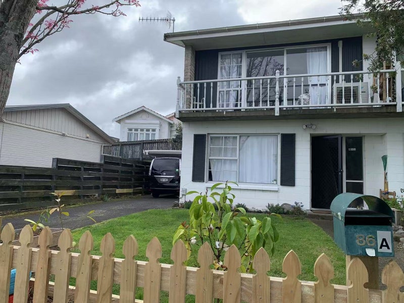 86A MacFarlane Street, Hamilton East, Hamilton - Carousel 1