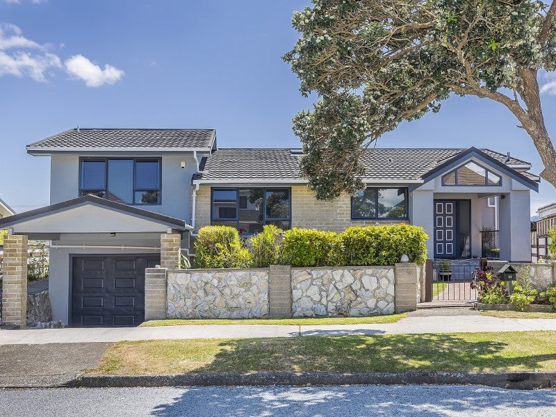 35 Kaikoura Street, Maupuia, Wellington - Carousel 1