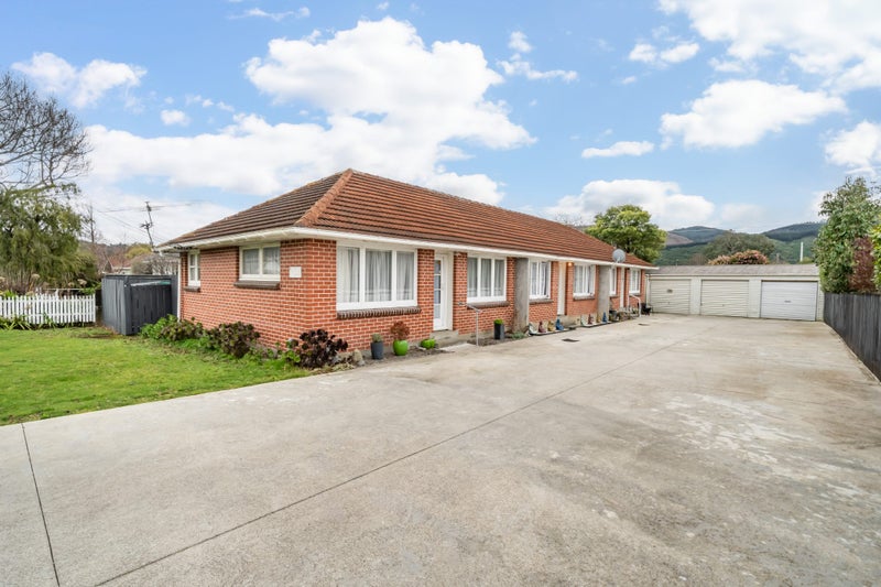 34 Heretaunga Square, Silverstream, Upper Hutt - Carousel 1