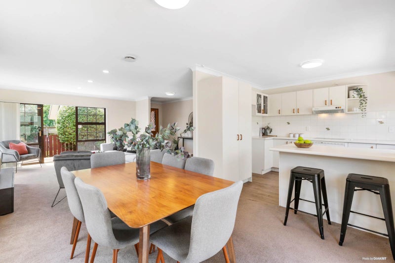 28A Rushgreen Avenue, Pahurehure, Papakura - Carousel 2