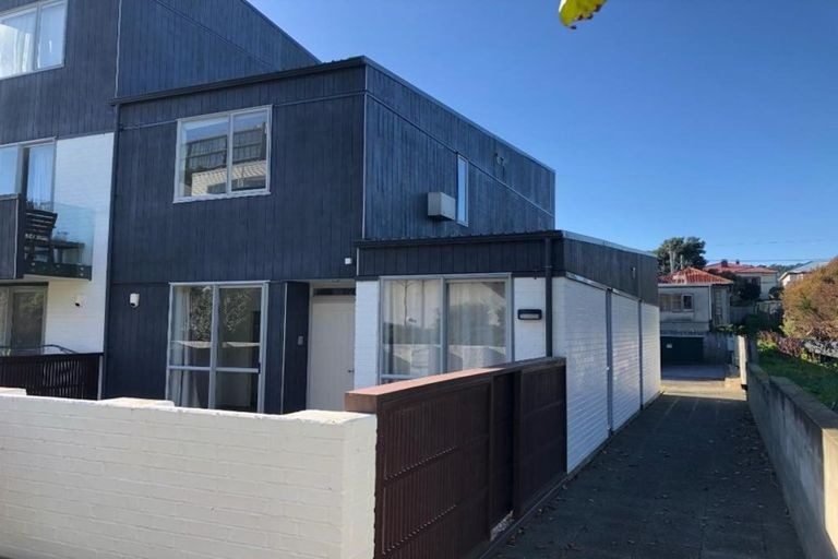 31/120 Rintoul Street, Newtown, Wellington - Carousel 6