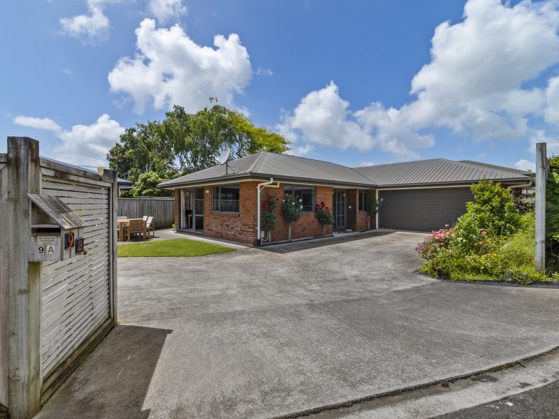 9A Wilton Street, Westown, New Plymouth - Carousel 2