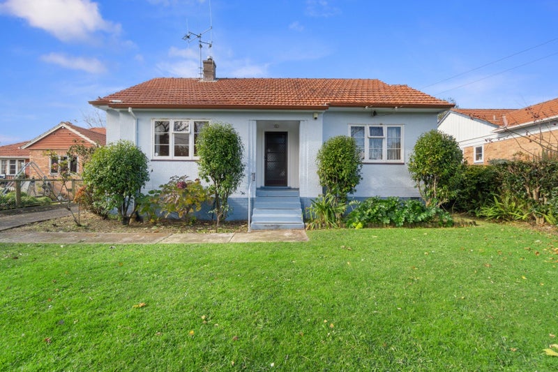 20 Marire Avenue, Frankton, Hamilton - Carousel 1