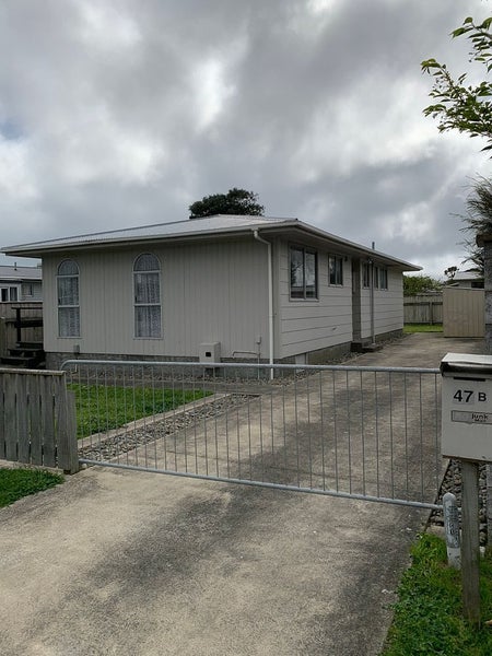 47A Walton Road, Paraparaumu Beach, Paraparaumu - Carousel 1