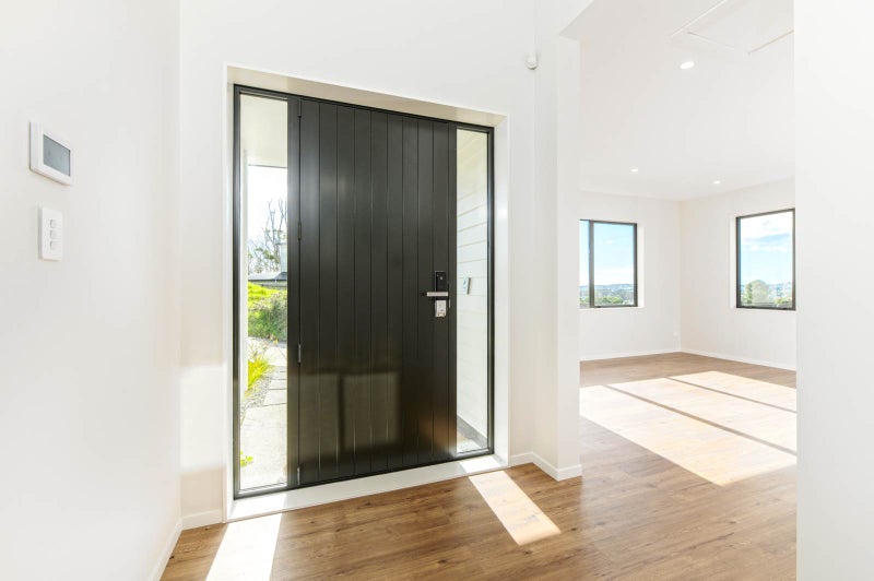 4 Korari Way, Unsworth Heights, Auckland - Carousel 2