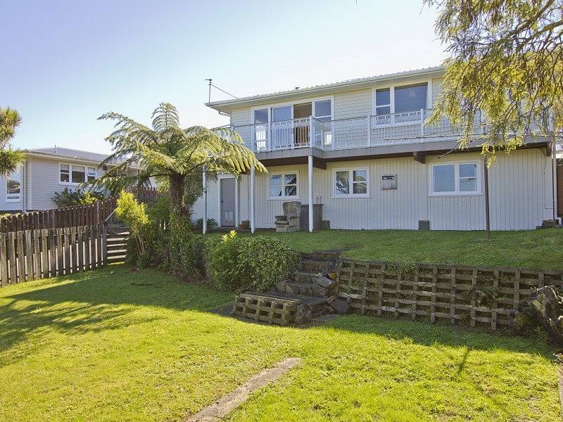 37 Oakleigh Street, Maungaraki, Lower Hutt - Carousel 20