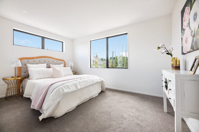76D Barrack Road, Mount Wellington, Auckland - Carousel 1