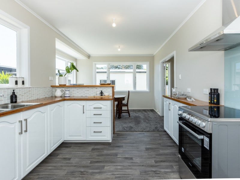 705C Kennedy Road, Raureka, Hastings - Carousel 2