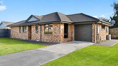 51 Tranmere Road, Fairfield, Hamilton - Carousel 1