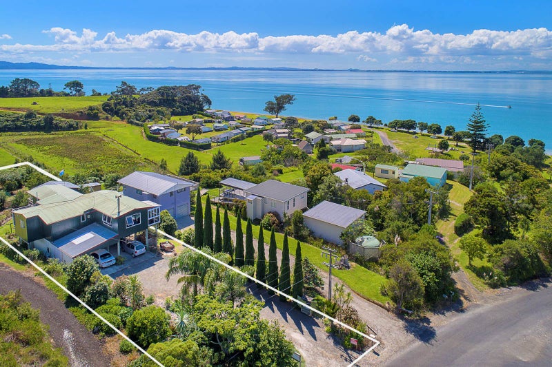499 Grahams Beach Road, Waiuku - Carousel 1