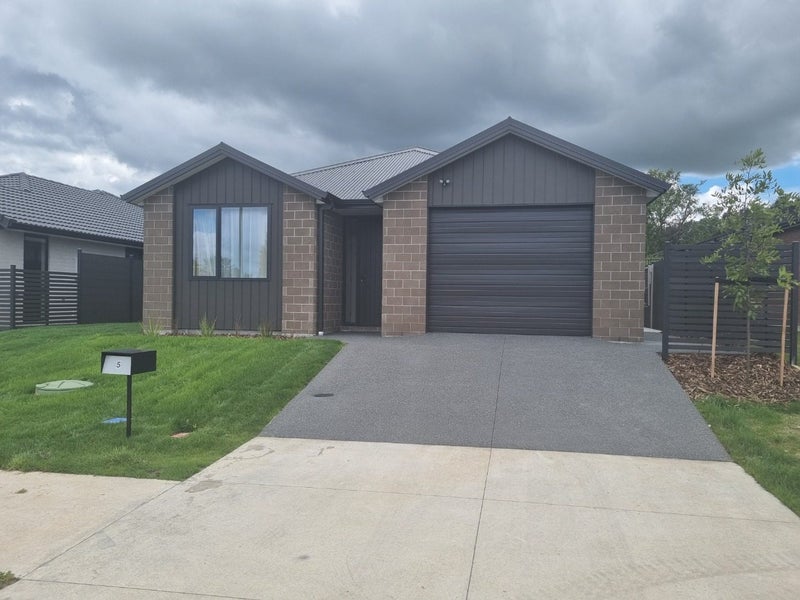 5 Glenbervie Drive, Whangarei - Carousel 1