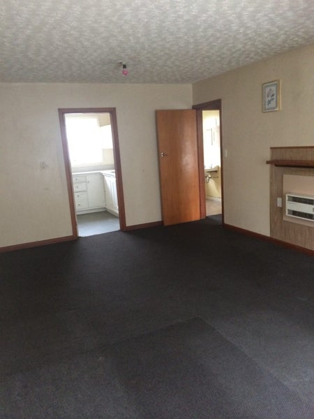 2/33 Champion Street, Edgeware, Christchurch - Carousel 2