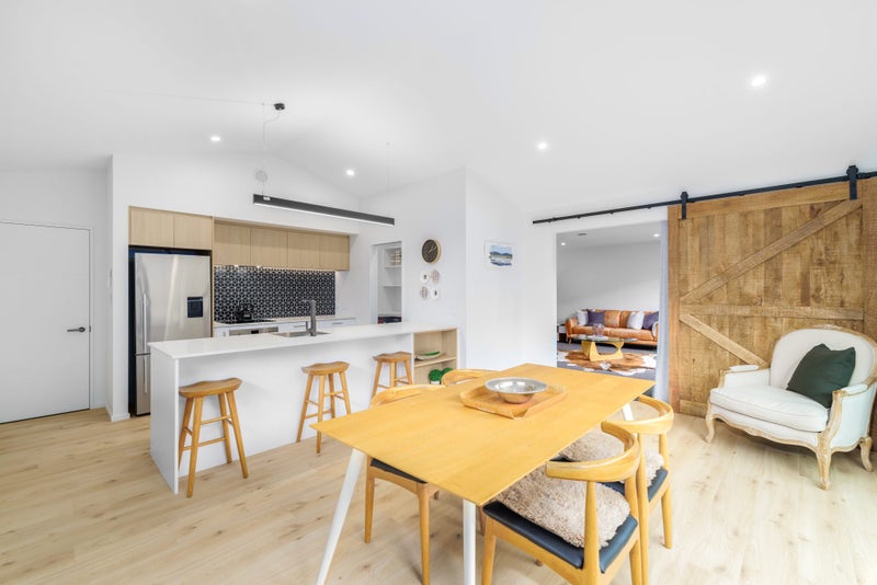 50 Winton Street, St Albans, Christchurch - Carousel 2