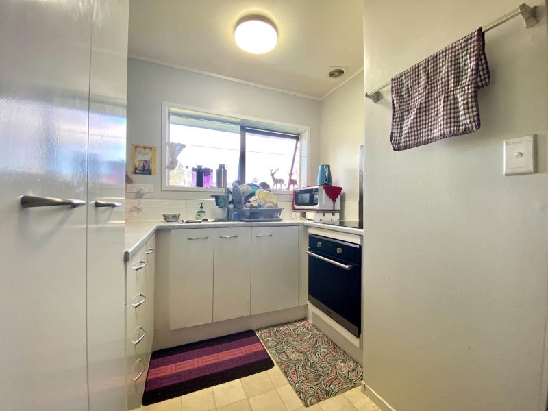 54 Hillside Road, Papatoetoe, Auckland - Carousel 2