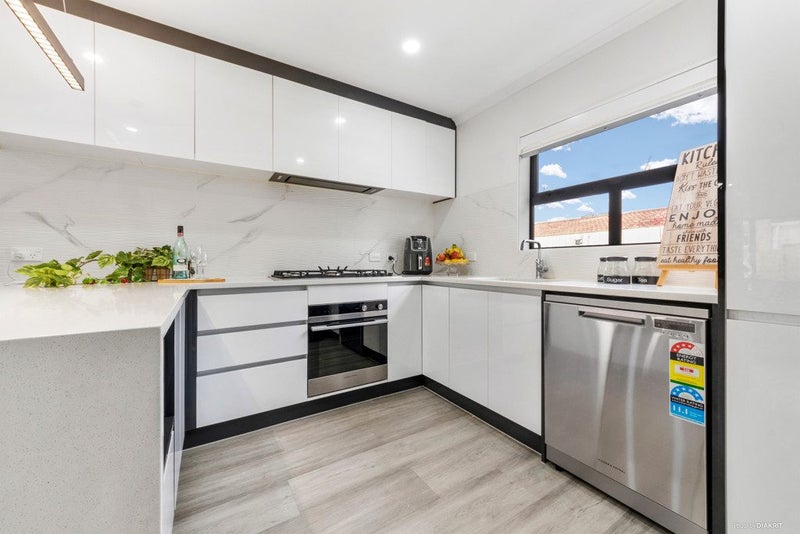 10C George Street, Mangere East, Auckland - Carousel 2