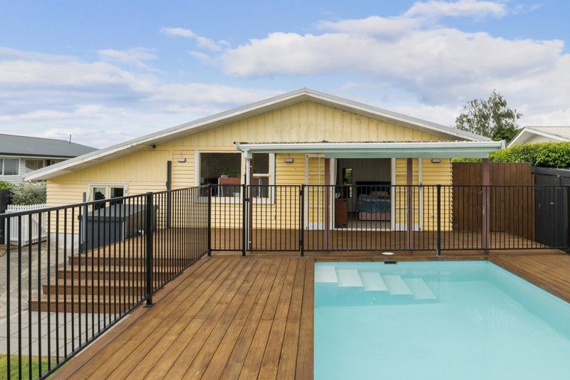 18 Norwood Road, Paeroa, Paeroa - Carousel 1