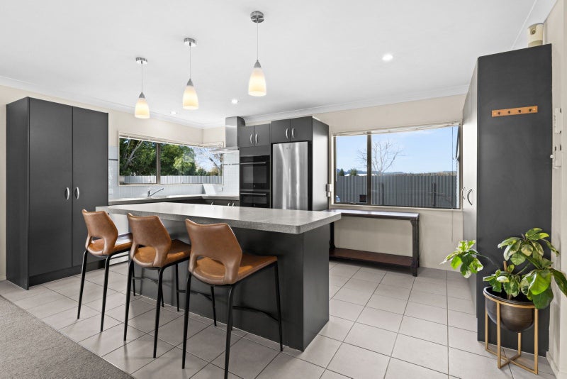 253 Havelock Road, Akina, Hastings - Carousel 2