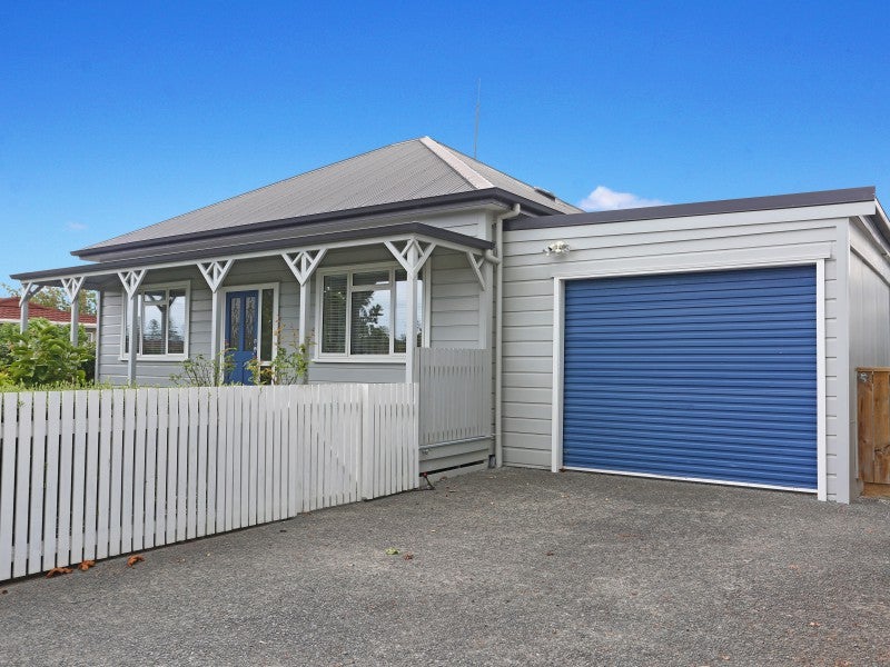 118 Nelson Crescent, Napier South, Napier - Carousel 2