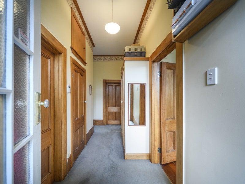 10 Douglas Street, West End, Palmerston North - Carousel 2