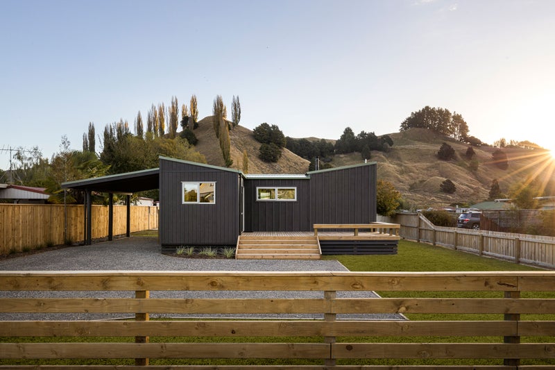 14 Nelvin Avenue, Manunui, Taumarunui - Carousel 1