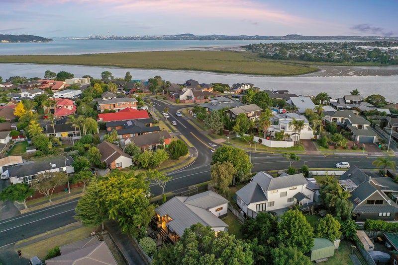 117 Marina View Drive, West Harbour, Auckland - Carousel 26