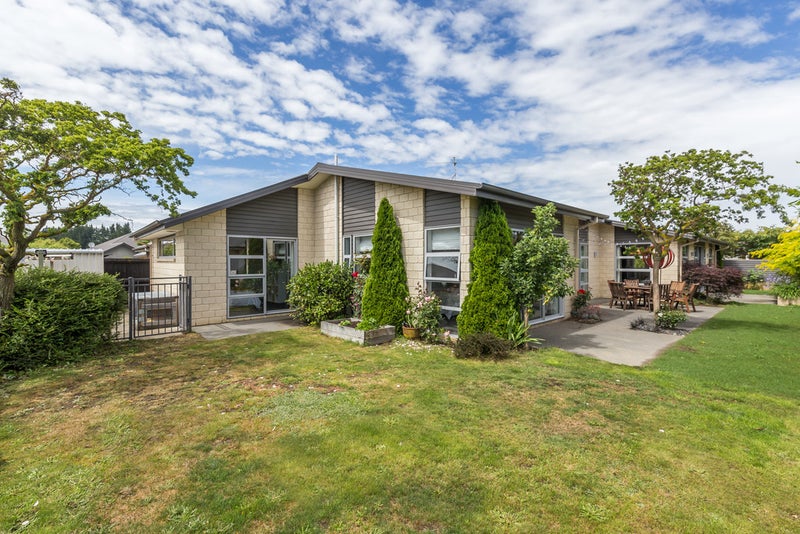 9 Papaumu Green, Parklands, Christchurch - Carousel 2