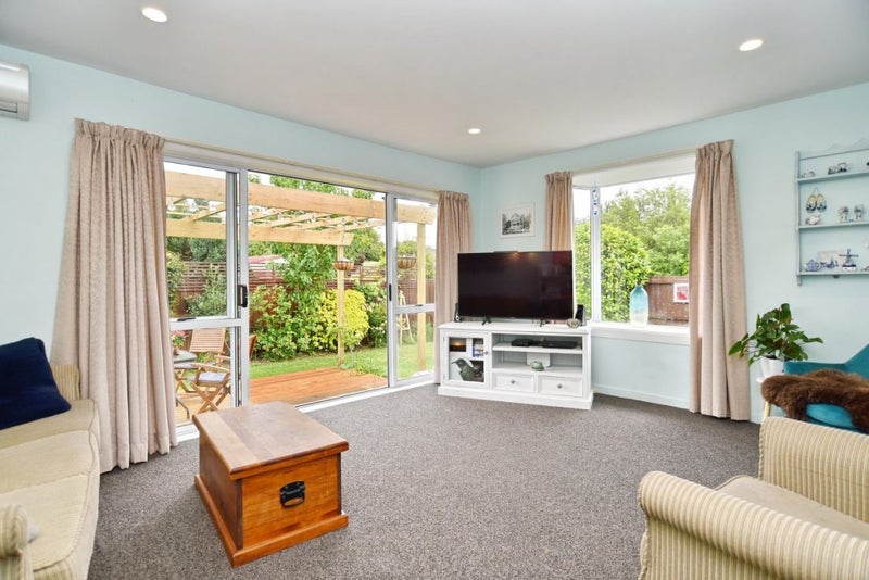 1/6A Mundys Road, Dallington, Christchurch - Carousel 24