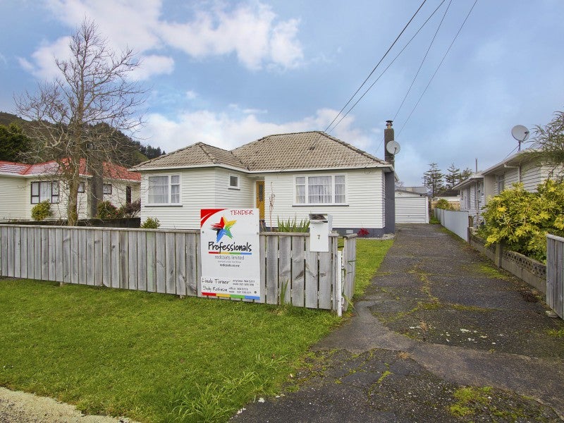 7 Ashforth Street, Wainuiomata, Lower Hutt - Carousel 16