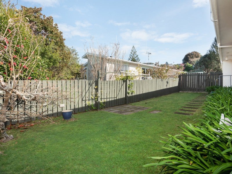35B Balmoral Terrace, Otumoetai, Tauranga - Carousel 16