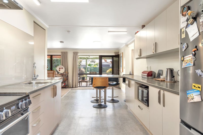 10 Broadsea Avenue, Ruby Bay, Mapua - Carousel 2