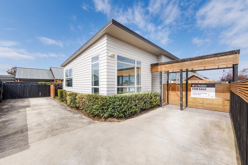 10 Hereford Street, West End, Palmerston North - Carousel 1