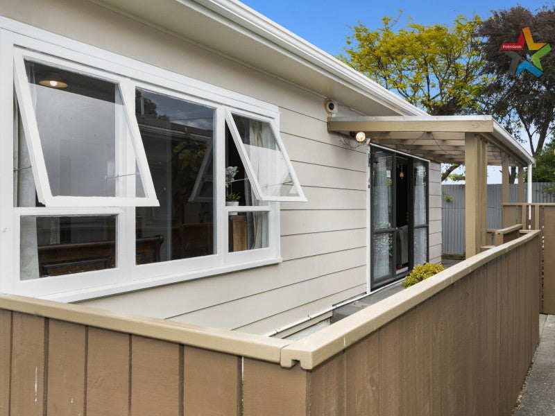 4/60 Waiwhetu Road, Waiwhetu, Lower Hutt - Carousel 2