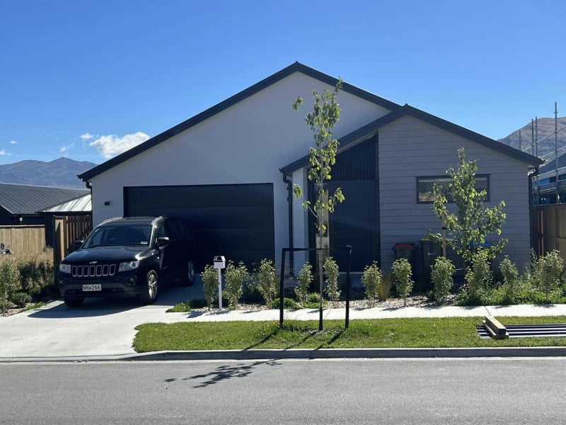 32 Cheviot Street, Jacks Point, Queenstown - Carousel 2