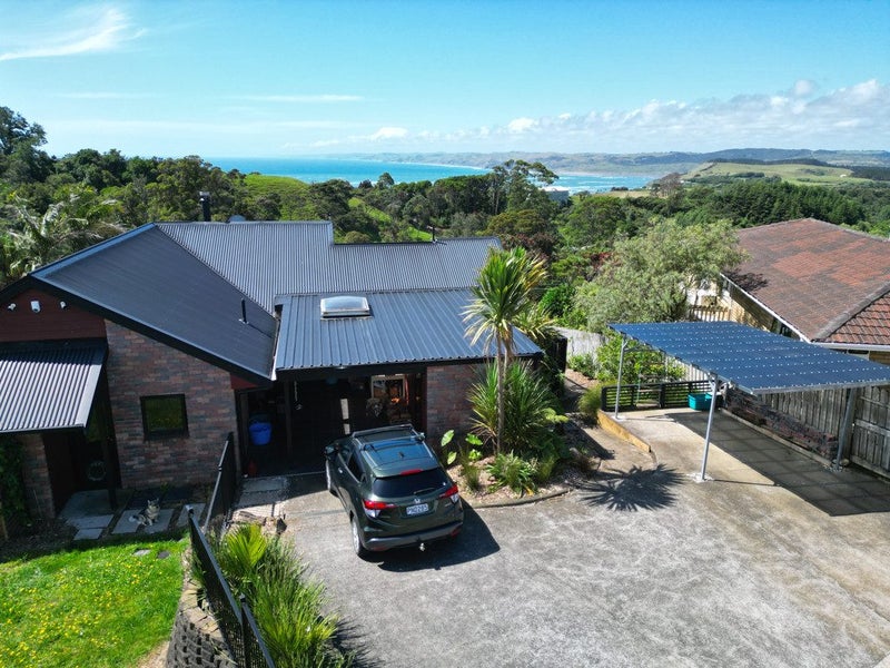 10 Upper Wainui Road, Raglan, Raglan - Carousel 1