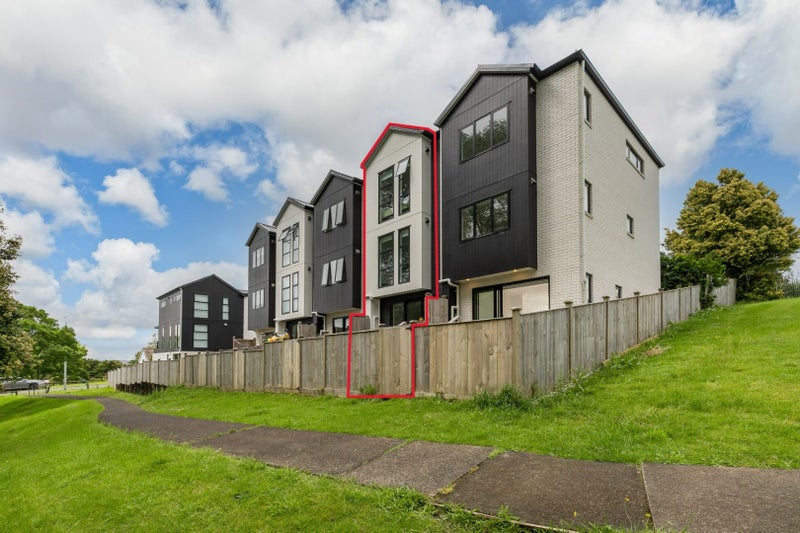 6/29 Paddington Street, Glen Innes, Auckland - Carousel 1