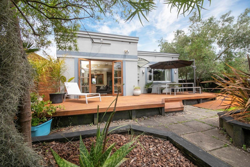 64 Routley Drive, Glen Eden, Auckland - Carousel 1