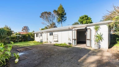 2A Nile Road, Kelston, Auckland - Carousel 1