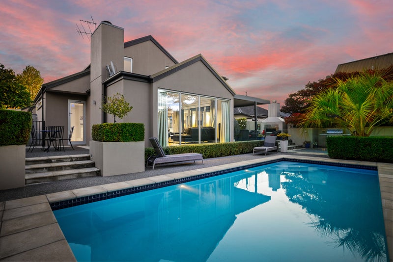 19 Woodford Terrace, Ilam, Christchurch - Carousel 2