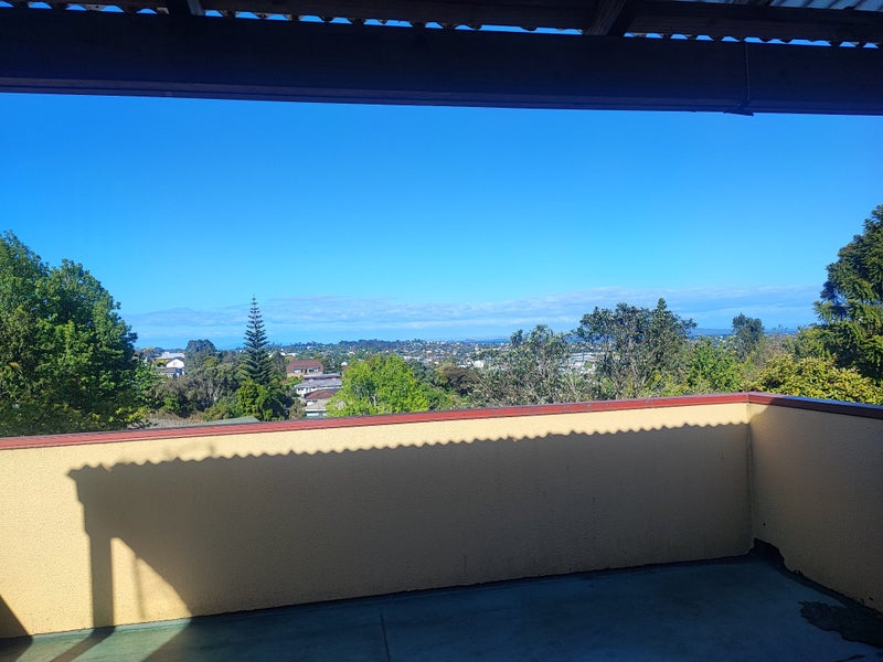 631A Glenfield Road, Tōtara Vale, Auckland - Carousel 2