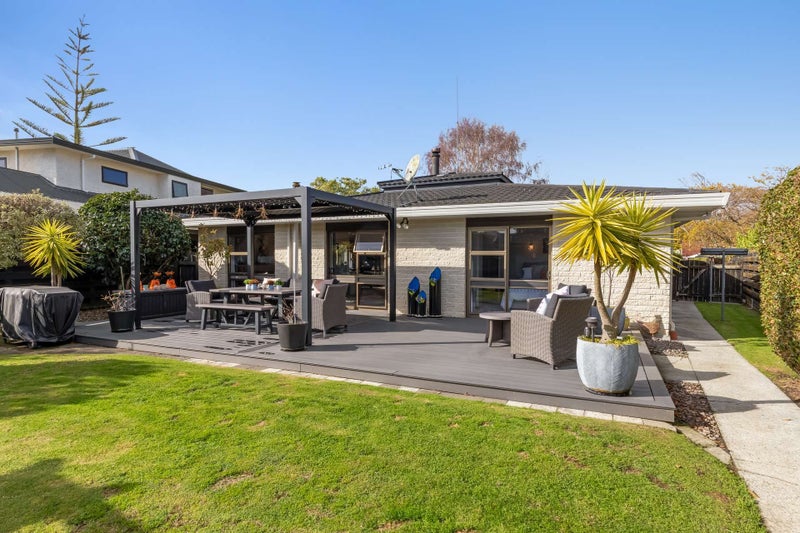 6 Aintree Crescent, Awapuni, Palmerston North - Carousel 2