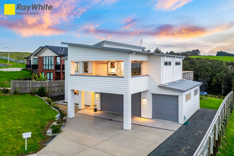 9 Herbert Pollard Drive, Maraetai, Auckland - Carousel 1