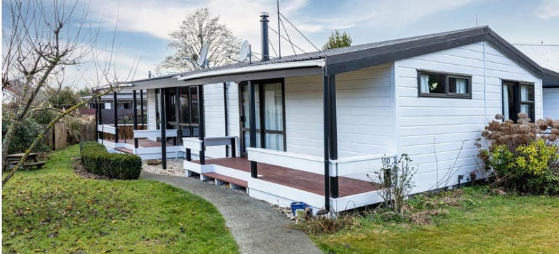 50 McKenzie Street, Geraldine, Geraldine - Carousel 1