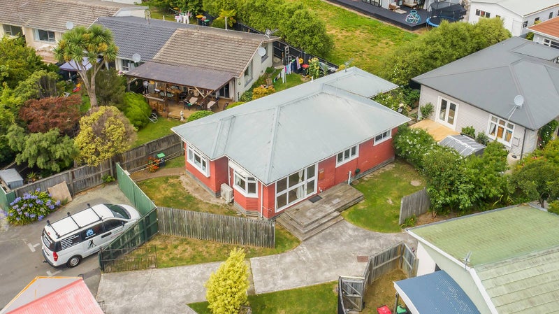 2/72 Barton Street, Woolston, Christchurch - Carousel 1
