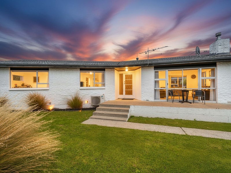 171 Lamond Street East, Hargest, Invercargill - Carousel 1
