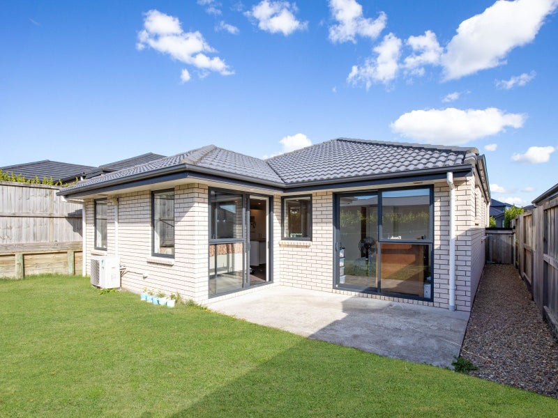 26 North Ridge Drive, Rototuna North, Hamilton - Carousel 2