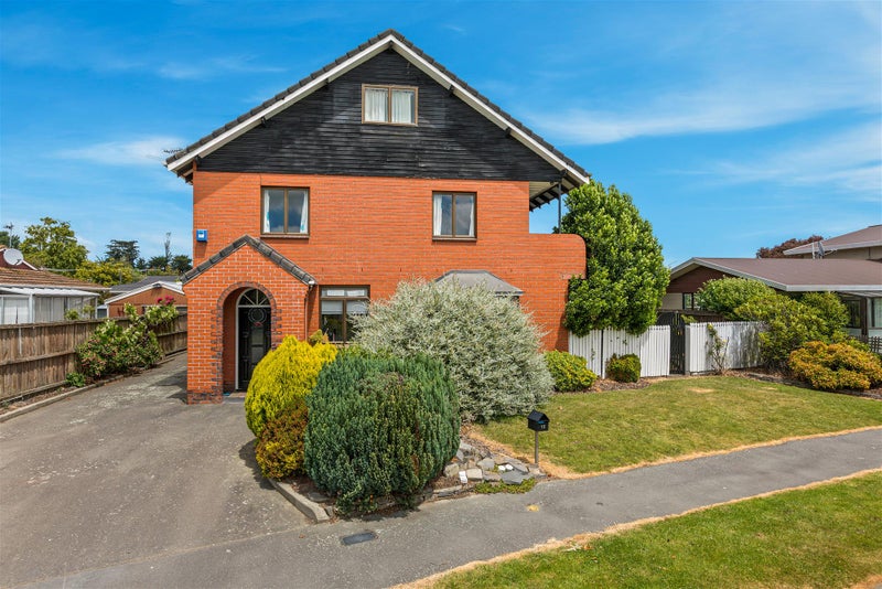 15 Sawtell Place, Northcote, Christchurch - Carousel 2