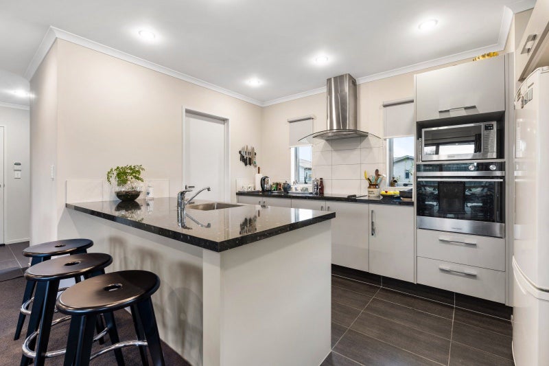 3 Drake Crescent, Awatoto, Napier - Carousel 1