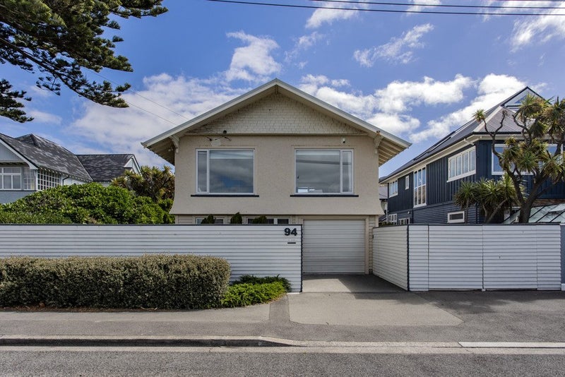94 Esplanade, Sumner, Christchurch - Carousel 1