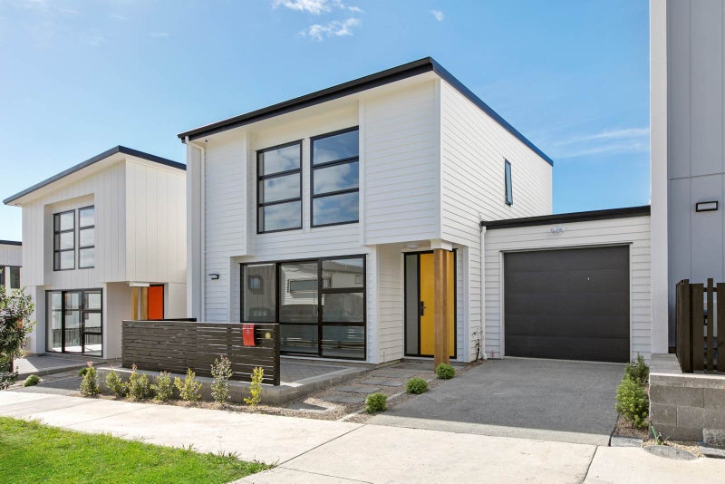 26 Tihema Lane, Westgate, Auckland - Carousel 1