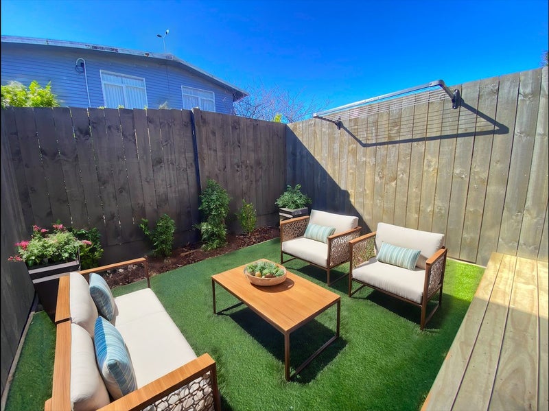 3/169 Beach Haven Road, Beach Haven, Auckland - Carousel 12